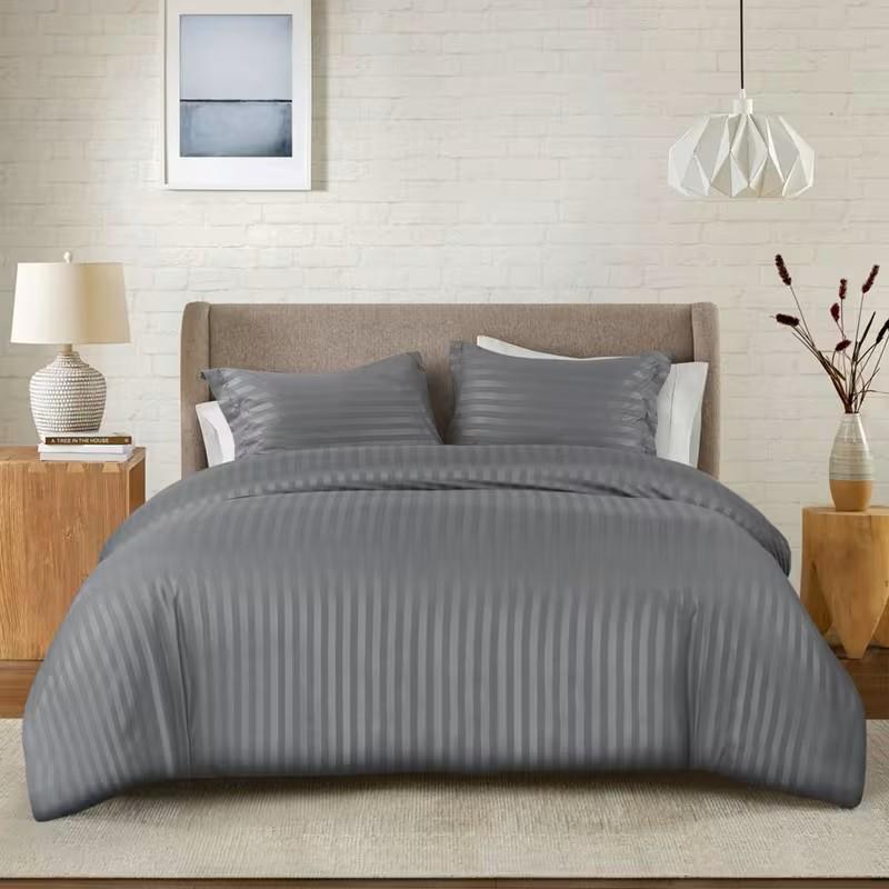 Hotel Quality Satin Stripe Duvet Cover Set Double with Pillowcases | Reversible Soft Quilt Bedding | Easy Care Breathable Luxury Quilt Cover